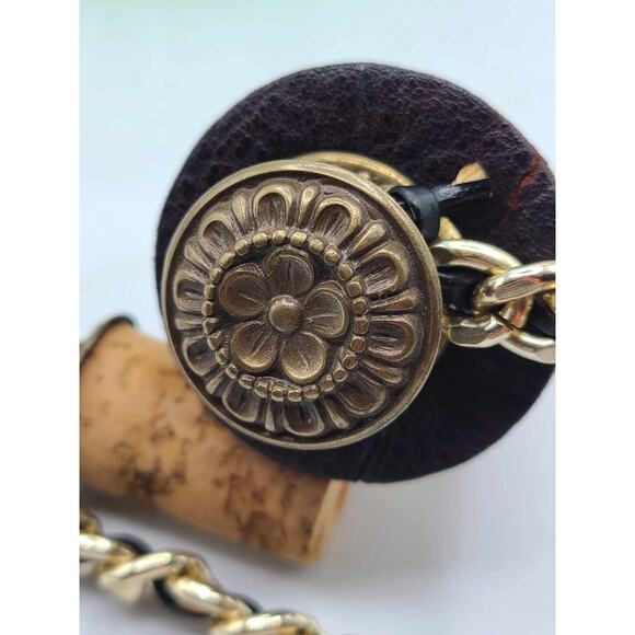 Vintage 1960's Italian Green Glass Decanter w/ Ornate Corks & Ice Chamber 11"H - Picture 13 of 14